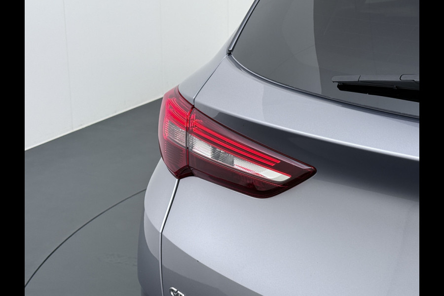 Opel Grandland X T131PK Trekhaak Navi Ecc Apple Carplay Android Auto Cruise Control Pdc Edition Lmv Licht-Regensensor Verkeersbordlezer PrivacyGlas IntelliLink Bluetooth Origineel Nederlandse Auto 1.400KG Trekgewicht! € 35.000 nieuw! Bij ons volledig Onderhouden