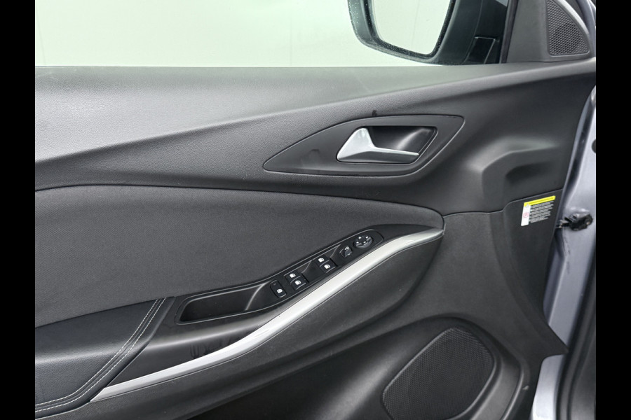 Opel Grandland X T131PK Trekhaak Navi Ecc Apple Carplay Android Auto Cruise Control Pdc Edition Lmv Licht-Regensensor Verkeersbordlezer PrivacyGlas IntelliLink Bluetooth Origineel Nederlandse Auto 1.400KG Trekgewicht! € 35.000 nieuw! Bij ons volledig Onderhouden