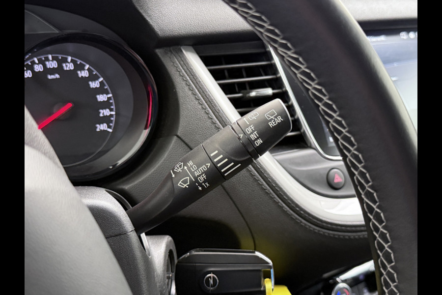 Opel Grandland X T131PK Trekhaak Navi Ecc Apple Carplay Android Auto Cruise Control Pdc Edition Lmv Licht-Regensensor Verkeersbordlezer PrivacyGlas IntelliLink Bluetooth Origineel Nederlandse Auto 1.400KG Trekgewicht! € 35.000 nieuw! Bij ons volledig Onderhouden