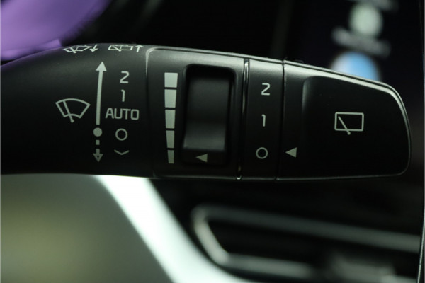 Kia Niro 1.6 GDi Hybrid DynamicLine Apple Carplay/Android Auto - Cruise Control - Lederen Bekleding - Navigatie - Fabrieksgarantie tot 12-2027