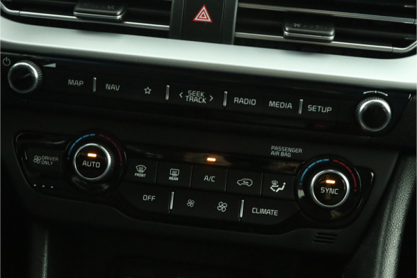 Kia Niro 1.6 GDi Hybrid DynamicLine Apple Carplay/Android Auto - Cruise Control - Lederen Bekleding - Navigatie - Fabrieksgarantie tot 12-2027