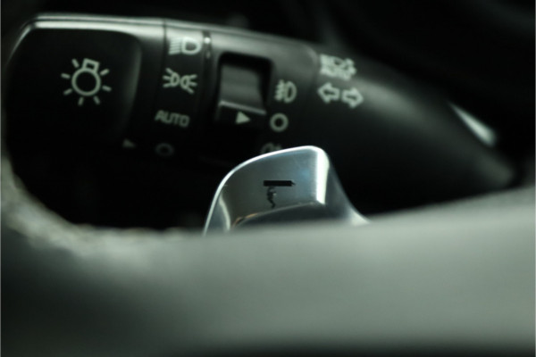 Kia Niro 1.6 GDi Hybrid DynamicLine Apple Carplay/Android Auto - Cruise Control - Lederen Bekleding - Navigatie - Fabrieksgarantie tot 12-2027