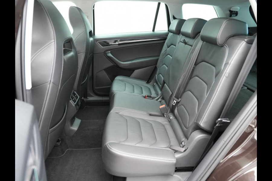Škoda Kodiaq 1.5 TSI 150pk DSG Style Business 7p. Panorama dak Leer trekhaak Canton 19"velgen 291