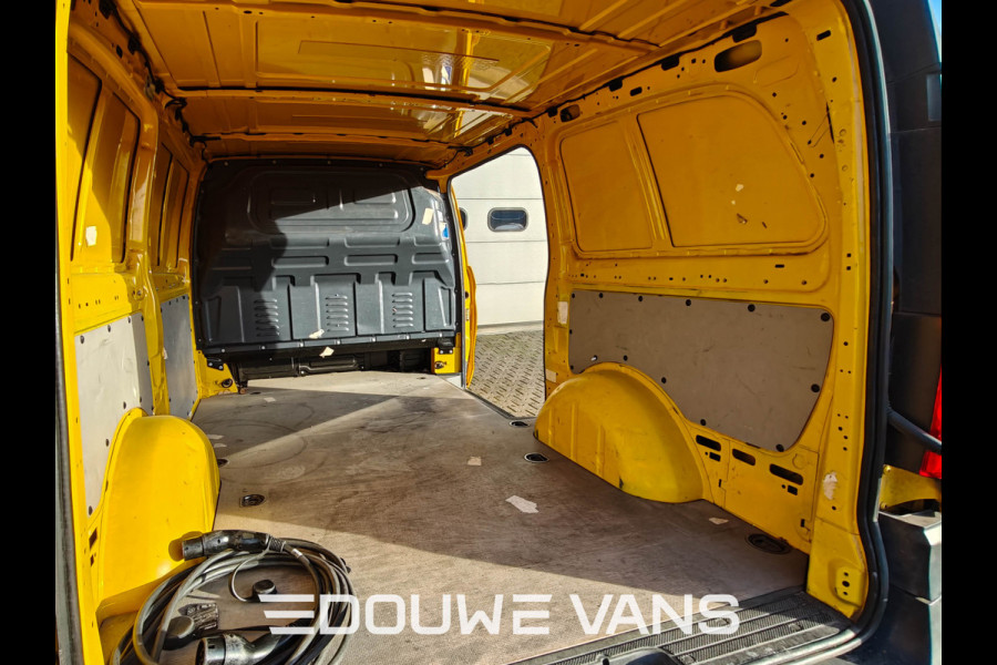 Mercedes-Benz eVito L2 DAB Camera Stoelverwarming Airco