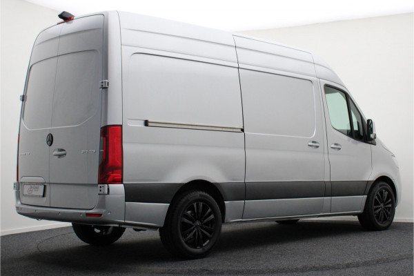Mercedes-Benz Sprinter 315 CDI L2H2 Automaat 3-Zits, Airco, Cruise, Camera, Apple Carplay, DAB, PDC, 18''