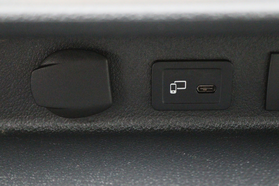 Mercedes-Benz Sprinter 315 CDI L2H2 Automaat 3-Zits, Airco, Cruise, Camera, Apple Carplay, DAB, PDC, 18''