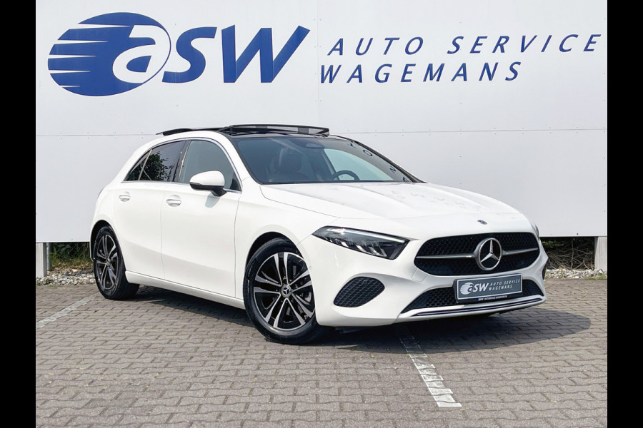 Mercedes-Benz A-Klasse 180 Luxury Line | Facelift | Pano | Ambiente | Camera | CarPlay | LED | Keyless | DAB+