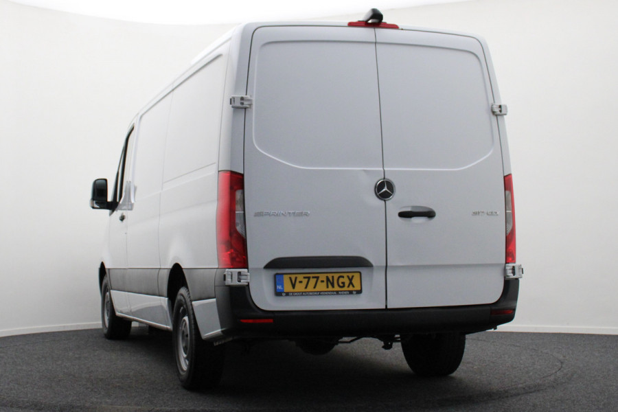 Mercedes-Benz Sprinter 317 CDI Aut. L2H1 Leer, Standkachel, Camera, 3-Zits, Airco, Cruise, Apple Carplay, DAB