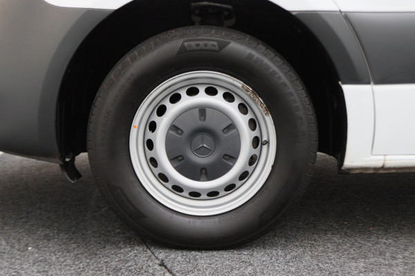 Mercedes-Benz Sprinter 317 CDI Aut. L2H1 Leer, Standkachel, Camera, 3-Zits, Airco, Cruise, Apple Carplay, DAB