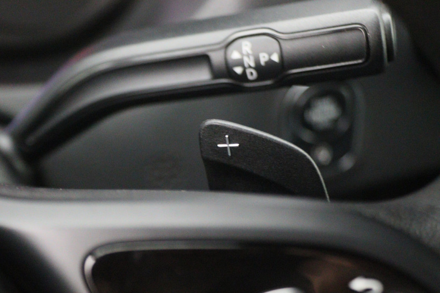 Mercedes-Benz Sprinter 317 CDI Aut. L2H1 Leer, Standkachel, Camera, 3-Zits, Airco, Cruise, Apple Carplay, DAB