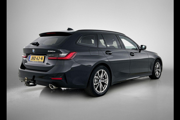 BMW 3 Serie Touring 330e High Executive M SPORT | SHADOW-LINE  | CARPLAY | AD-CRUISE | TREKHAAK BMW 3 Serie Touring 330e High Executive M SPORT | SHADOW-LINE  | CARPLAY | AD-CRUISE | TREKHAAK