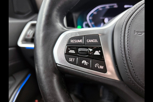 BMW 3 Serie Touring 330e High Executive M SPORT | SHADOW-LINE  | CARPLAY | AD-CRUISE | TREKHAAK BMW 3 Serie Touring 330e High Executive M SPORT | SHADOW-LINE  | CARPLAY | AD-CRUISE | TREKHAAK