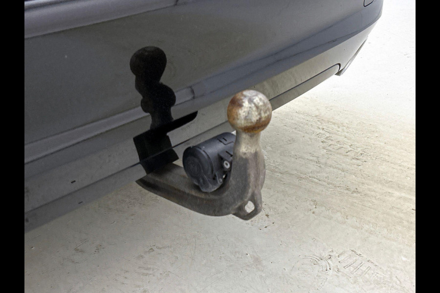 BMW 3 Serie Touring 330e High Executive M SPORT | SHADOW-LINE  | CARPLAY | AD-CRUISE | TREKHAAK BMW 3 Serie Touring 330e High Executive M SPORT | SHADOW-LINE  | CARPLAY | AD-CRUISE | TREKHAAK