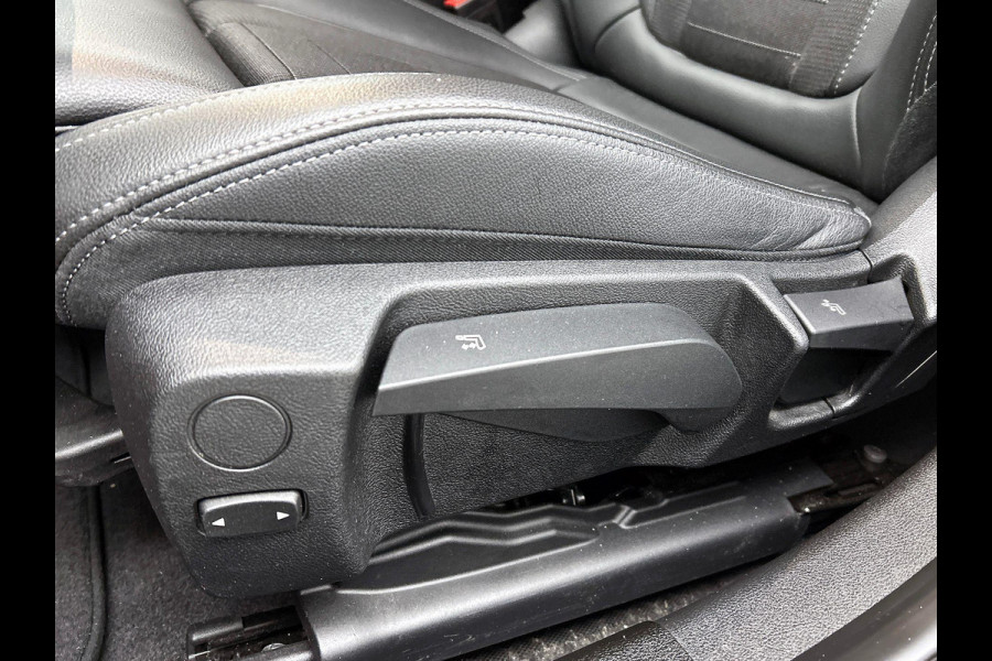 BMW 3 Serie Touring 330e High Executive M SPORT | SHADOW-LINE  | CARPLAY | AD-CRUISE | TREKHAAK BMW 3 Serie Touring 330e High Executive M SPORT | SHADOW-LINE  | CARPLAY | AD-CRUISE | TREKHAAK