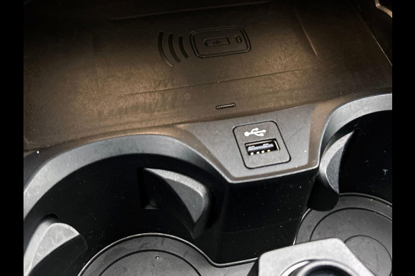 BMW 3 Serie Touring 330e High Executive M SPORT | SHADOW-LINE  | CARPLAY | AD-CRUISE | TREKHAAK BMW 3 Serie Touring 330e High Executive M SPORT | SHADOW-LINE  | CARPLAY | AD-CRUISE | TREKHAAK