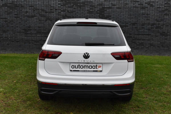 Volkswagen Tiguan 1.5 TSI Life Automaat Navigatie/carplay