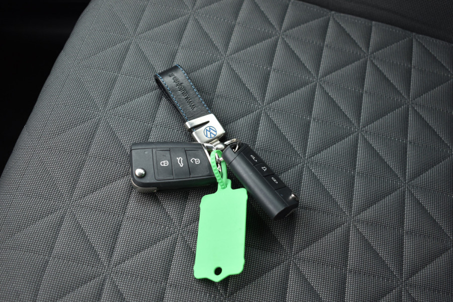 Volkswagen Tiguan 1.5 TSI Life Automaat Navigatie/carplay