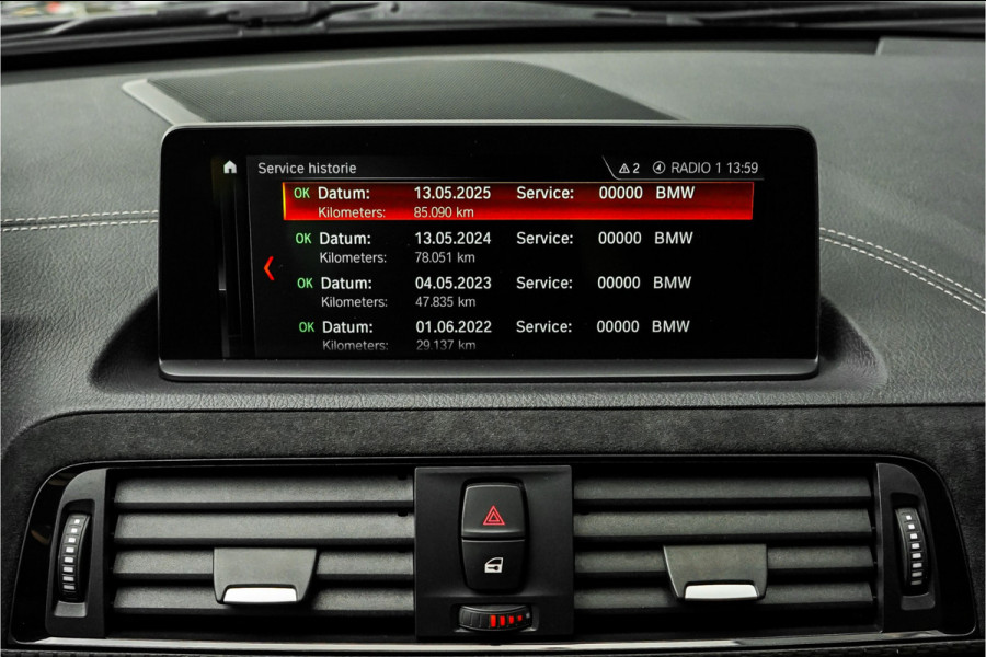 BMW 1-serie M140i High Ex Shadow M-Performance Navi Pro Leder Keyless