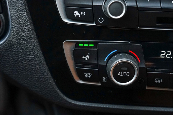 BMW 1-serie M140i High Ex Shadow M-Performance Navi Pro Leder Keyless