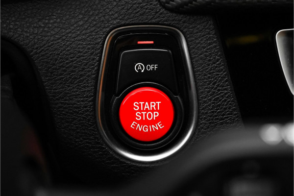 BMW 1-serie M140i High Ex Shadow M-Performance Navi Pro Leder Keyless