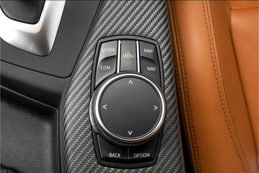 BMW 1-serie M140i High Ex Shadow M-Performance Navi Pro Leder Keyless