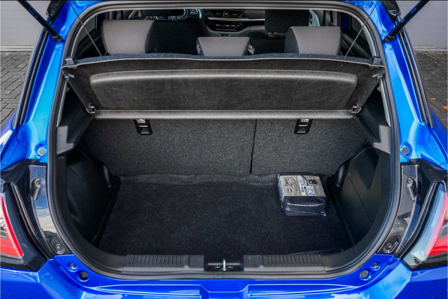 Suzuki Swift 1.2 Style Smart Hybrid Navi ACC Camera CarPlay BTW