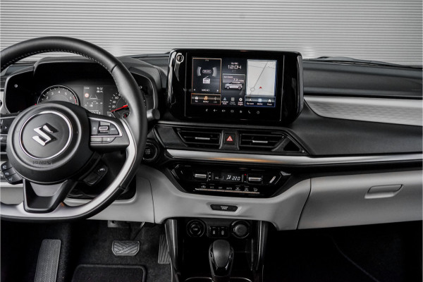 Suzuki Swift 1.2 Style Smart Hybrid Navi ACC Camera CarPlay BTW