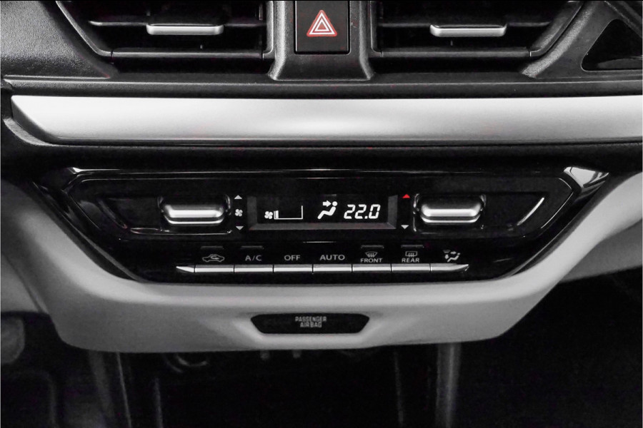 Suzuki Swift 1.2 Style Smart Hybrid Navi ACC Camera CarPlay BTW