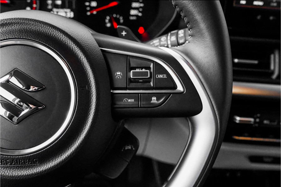 Suzuki Swift 1.2 Style Smart Hybrid Navi ACC Camera CarPlay BTW