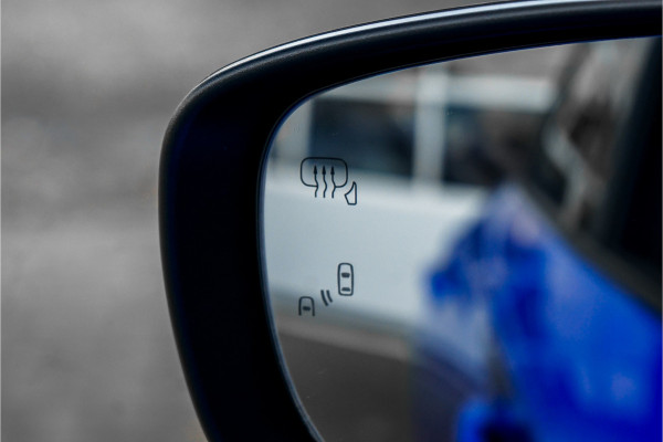 Suzuki Swift 1.2 Style Smart Hybrid Navi ACC Camera CarPlay BTW