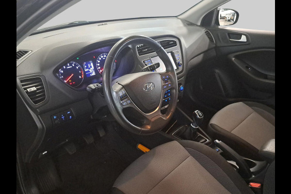 Hyundai i20 1.0 T-GDI Comfort Dealer onderhouden! Incl. Lichtmetalen velgen | Cruise control | Achteruitrijcamera | Trekhaak | Apple carplay & Android auto