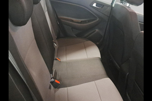 Hyundai i20 1.0 T-GDI Comfort Dealer onderhouden! Incl. Lichtmetalen velgen | Cruise control | Achteruitrijcamera | Trekhaak | Apple carplay & Android auto