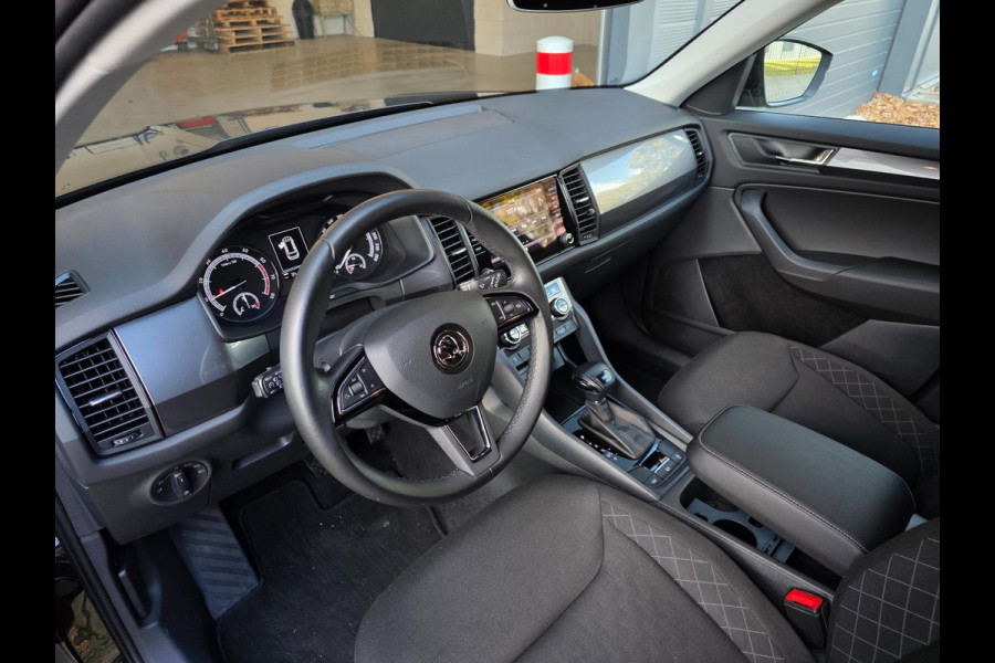 Škoda Kodiaq 1.5 TSI Style Business / CARPLAY / P.SENSOREN / ISOFIX / STOELVERW. / CRUISE / EXTRA SET / NWE BEURT / GARANTIE !