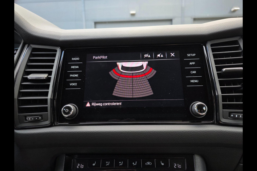 Škoda Kodiaq 1.5 TSI Style Business / CARPLAY / P.SENSOREN / ISOFIX / STOELVERW. / CRUISE / EXTRA SET / NWE BEURT / GARANTIE !