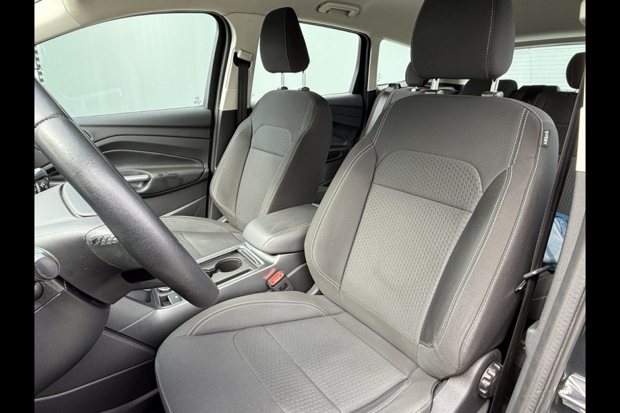 Ford Kuga BWJ 2019 | 1.5T 120PK Trend Ultimate | TREKHAAK | CARPLAY | CLIMA | NAVI | CRUISE