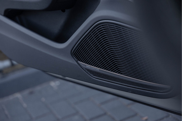 Audi RS5 Sportback 2.9 TFSI 450pk Quattro Pano B&O HuD Audi Exclusive 20'' Carbon