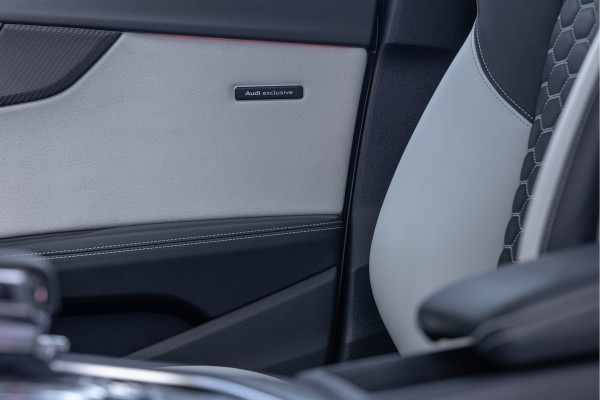 Audi RS5 Sportback 2.9 TFSI 450pk Quattro Pano B&O HuD Audi Exclusive 20'' Carbon