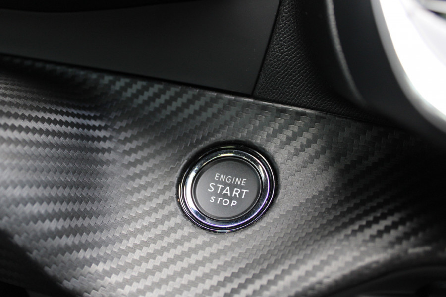 Peugeot e-208 EV GT Pack 50 kWh | Panoramadak | Navigatie | Stoelverwarming Actieweken 1 t/m 15 november!