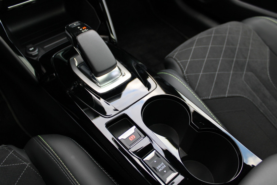 Peugeot e-208 EV GT Pack 50 kWh | Panoramadak | Navigatie | Stoelverwarming Actieweken 1 t/m 15 november!