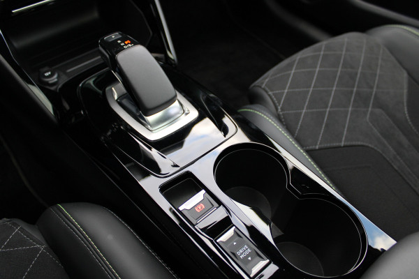 Peugeot e-208 EV GT Pack 50 kWh | Panoramadak | Navigatie | Stoelverwarming Actieweken 1 t/m 15 november!