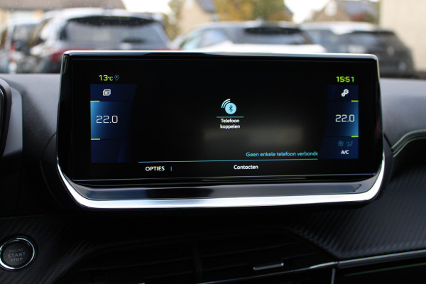 Peugeot e-208 EV GT Pack 50 kWh | Panoramadak | Navigatie | Stoelverwarming Actieweken 1 t/m 15 november!