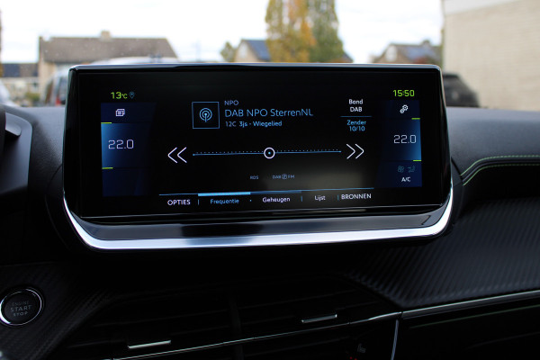 Peugeot e-208 EV GT Pack 50 kWh | Panoramadak | Navigatie | Stoelverwarming Actieweken 1 t/m 15 november!