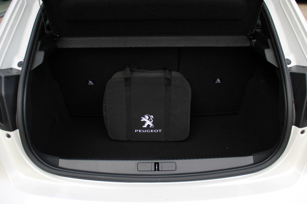 Peugeot e-208 EV GT Pack 50 kWh | Panoramadak | Navigatie | Stoelverwarming Actieweken 1 t/m 15 november!