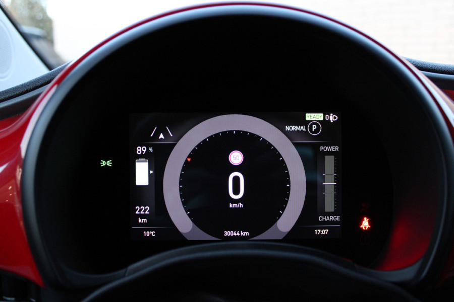 Fiat 500 RED 42 kWh | Navigatie | Winterpack | Red edition Actieweken 1 t/m 15 november!