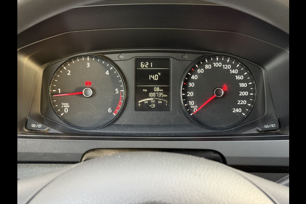 Volkswagen Transporter 2.0 TDI 150pk L2H1 Comfortline | NL-auto | 1e Eig | Trekhaak | Airco | Cruisec.