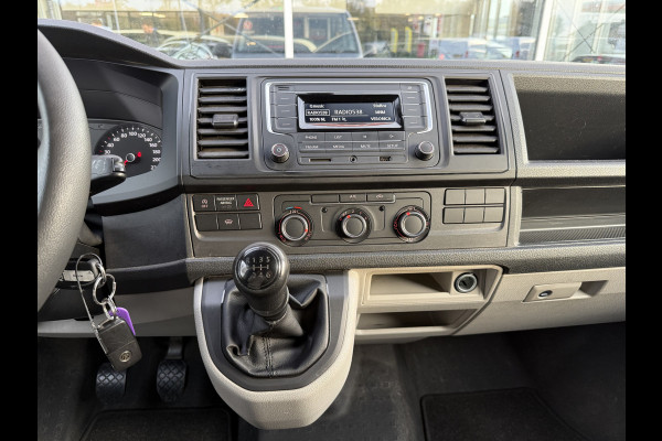 Volkswagen Transporter 2.0 TDI 150pk L2H1 Comfortline | NL-auto | 1e Eig | Trekhaak | Airco | Cruisec.