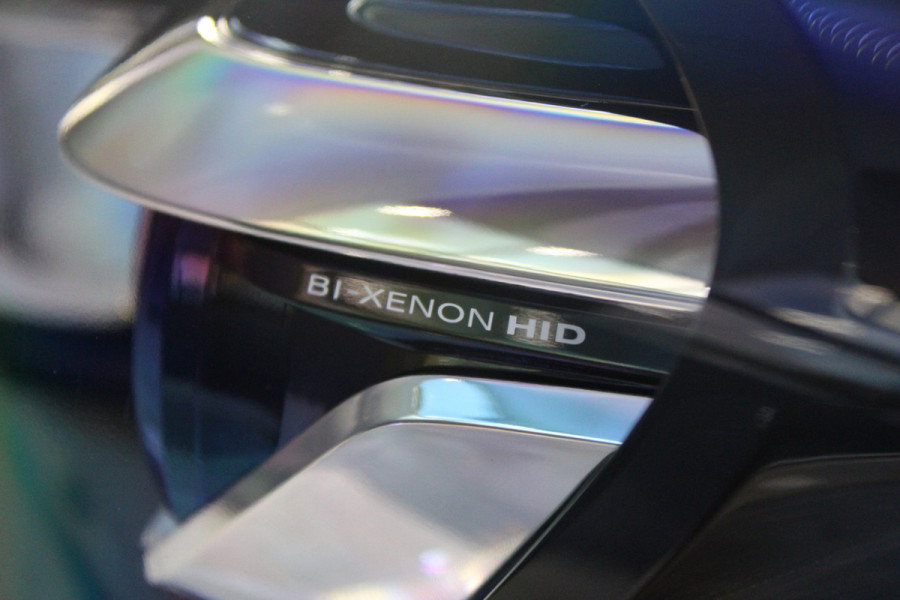 Ford Transit Custom 320 2.0 TDCI L2H1 Sport 185pk - ACC - Trekhaak - Navi - Camera - Stoelverwarming - Blind spot - Xenon - Rijklaar