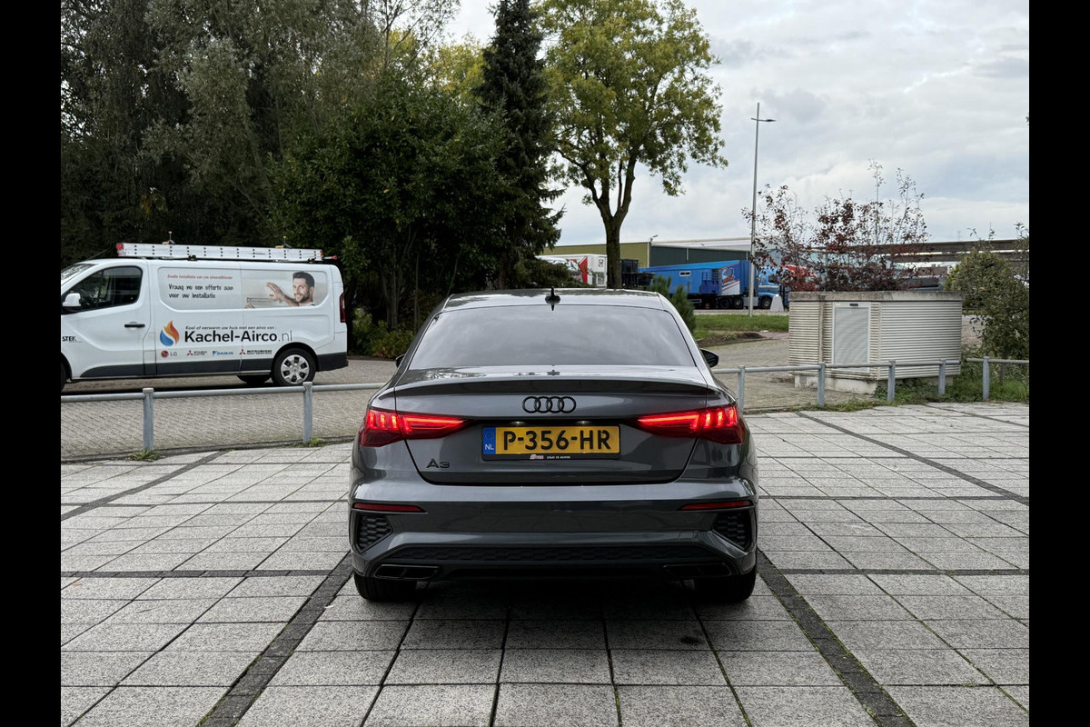 Audi A3 Limousine 30 TFSI S edition | Bang & Olufsen | Virtual | Stoel Verwarming | Audi A3 Limousine 30 TFSI S edition | Bang & Olufsen | Virtual | Stoel Verwarming |