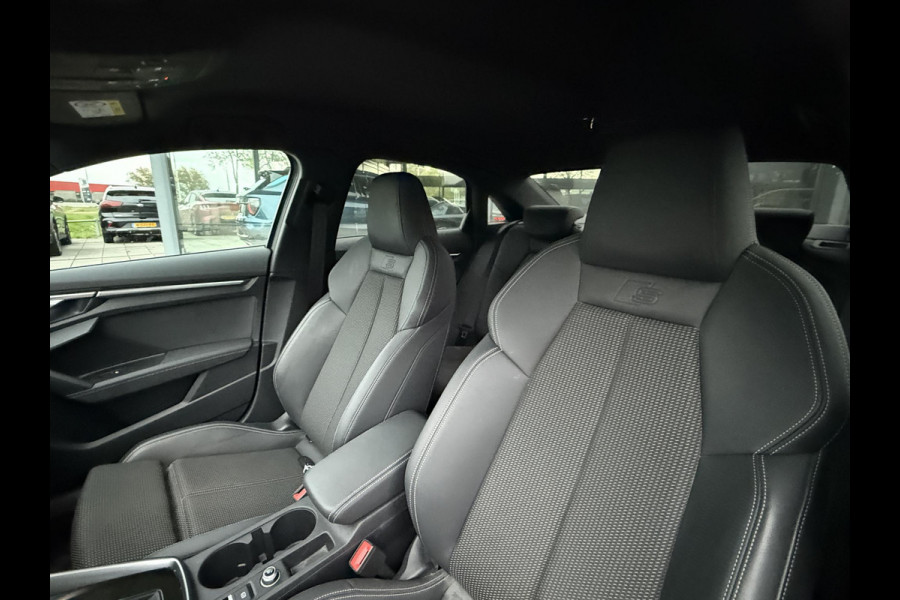 Audi A3 Limousine 30 TFSI S edition | Bang & Olufsen | Virtual | Stoel Verwarming | Audi A3 Limousine 30 TFSI S edition | Bang & Olufsen | Virtual | Stoel Verwarming |
