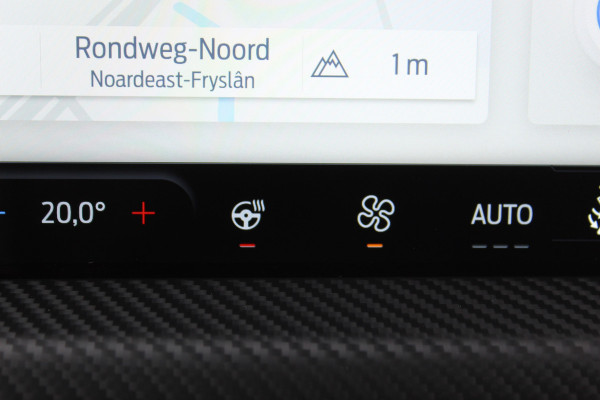 Ford Kuga 2.5-243pk PHEV ST-Line X. 2100kg trekgewicht ! Nieuw Model ! Van €. 54.937,- voor €. 43.735,- ! Trekgewicht van 2.100kg ! Elektr. verstelb. AGR stoelen voor, Stoel-, stuur-, voorraam- en achterbank verwarming, Elektr. panorama/schuif-kanteldak , Trekhaak wegklapbaar,